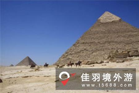 开罗大埃及博物馆附近发生爆炸 至少14名游客受伤