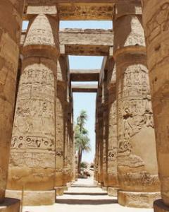 开罗大埃及博物馆附近发生爆炸 至少14名游客受伤