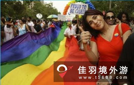 印度首都新德里举行同性恋者大游行