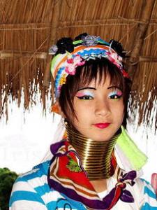 残酷的美丽 泰国神秘长颈女人村